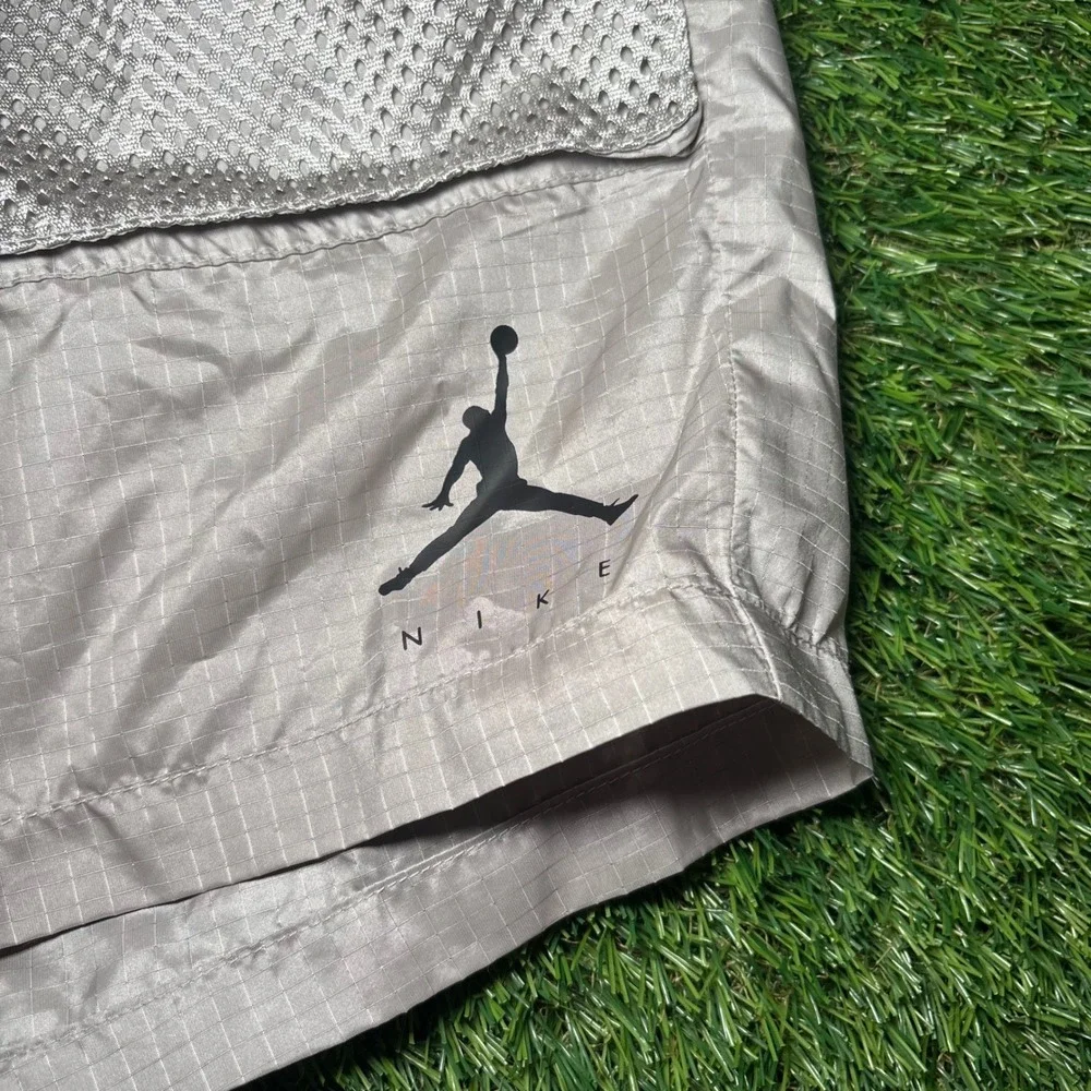 Jordan 23 Engineered Metallic Silver Ripstop Mesh Shorts DM1406-012 Mens XL